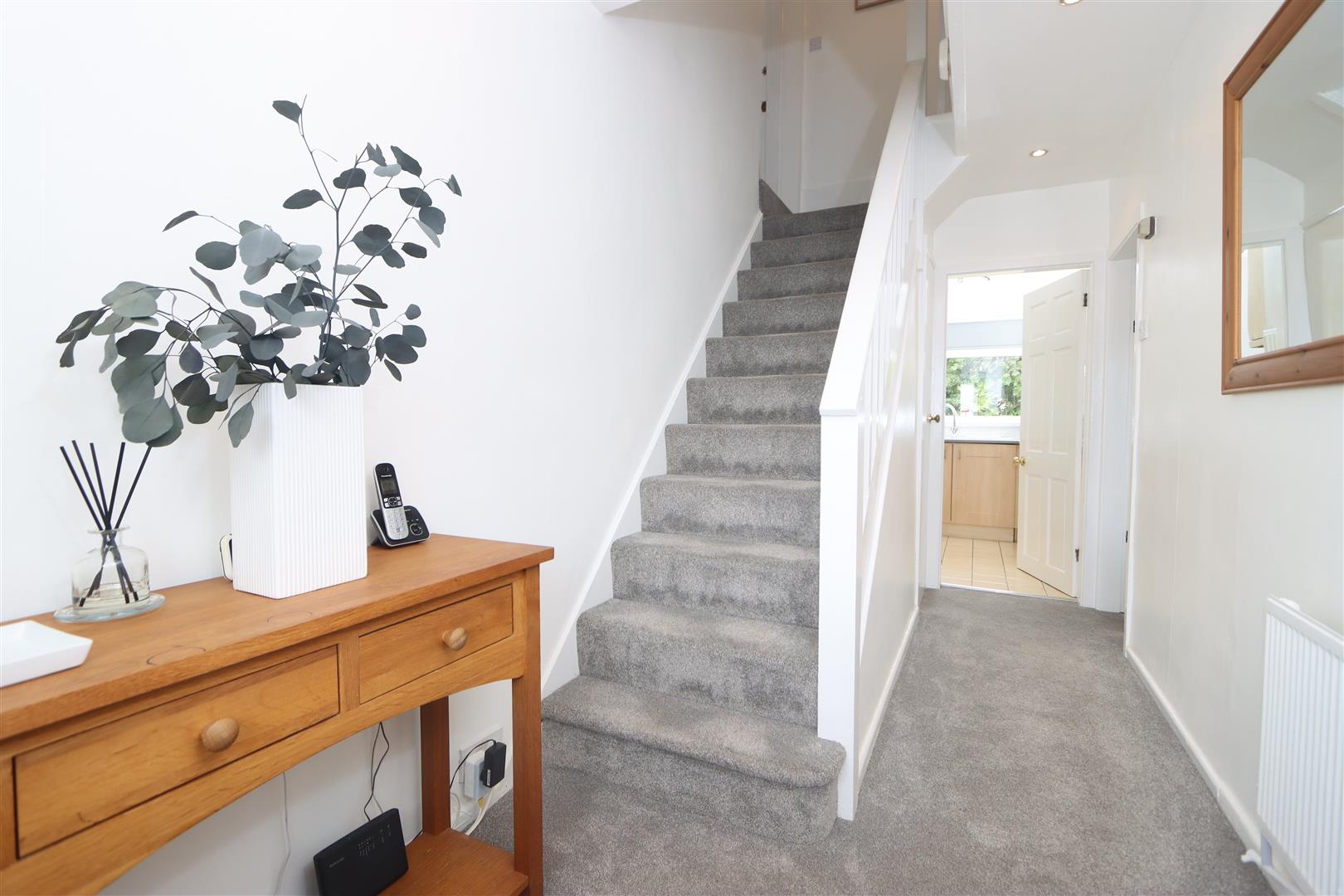 4 bed property in Rosemary Road, Kidderminster